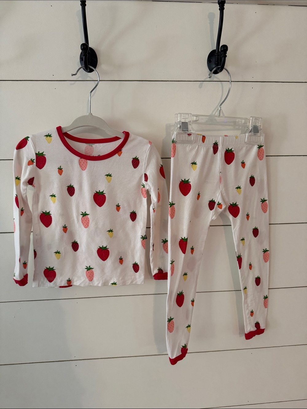 Kyte Baby Strawberry Two Piece Set